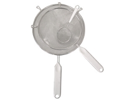 מסננת רשת 20 ס"מ מחוזק ידית פלסטיק לבנה METALTEX