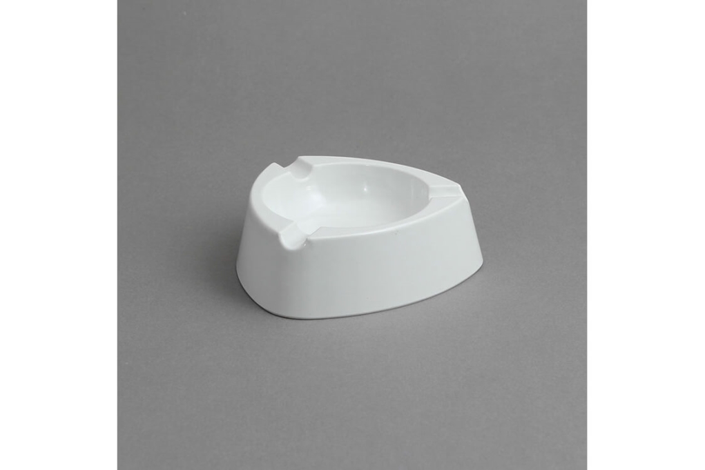 מאפרה משולשת 105 מלמין לבן EFAY 3