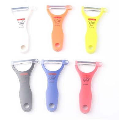 מקלף/קולפן ירקות סוויס פלסטי HJ800 3